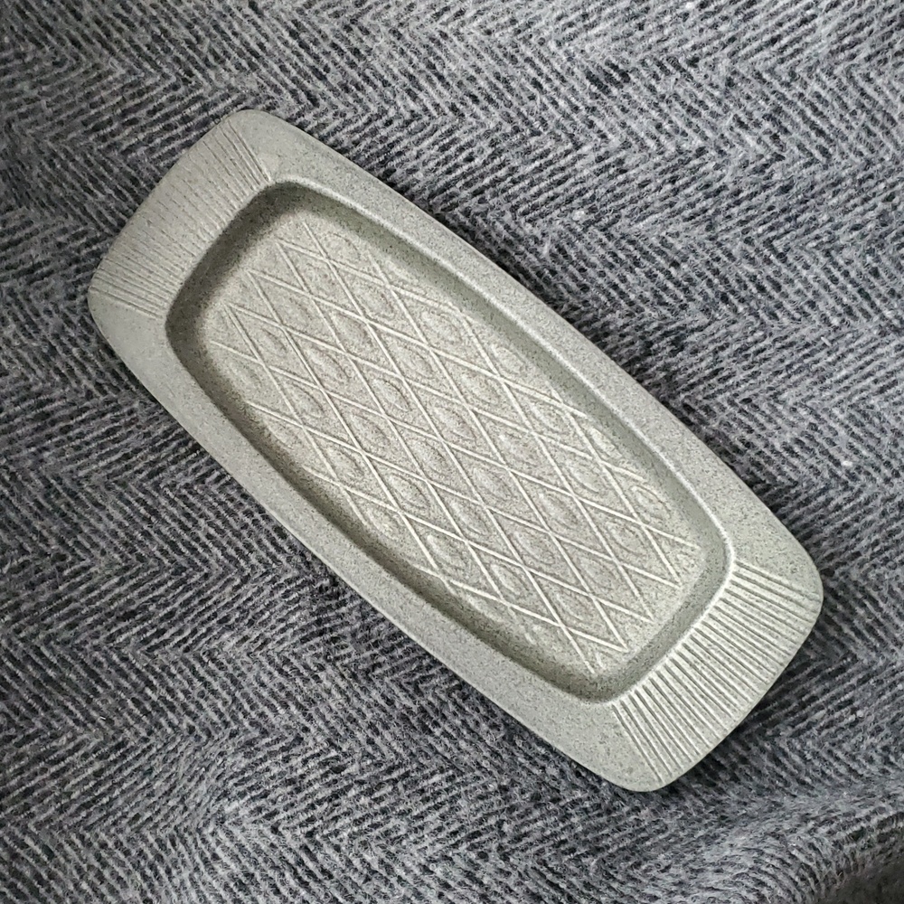 VTG Søholm Denmark Tray 2122 – Einar Johansen Danish Modern MCM Ceramic